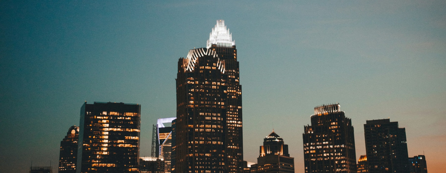 a city skyline at night