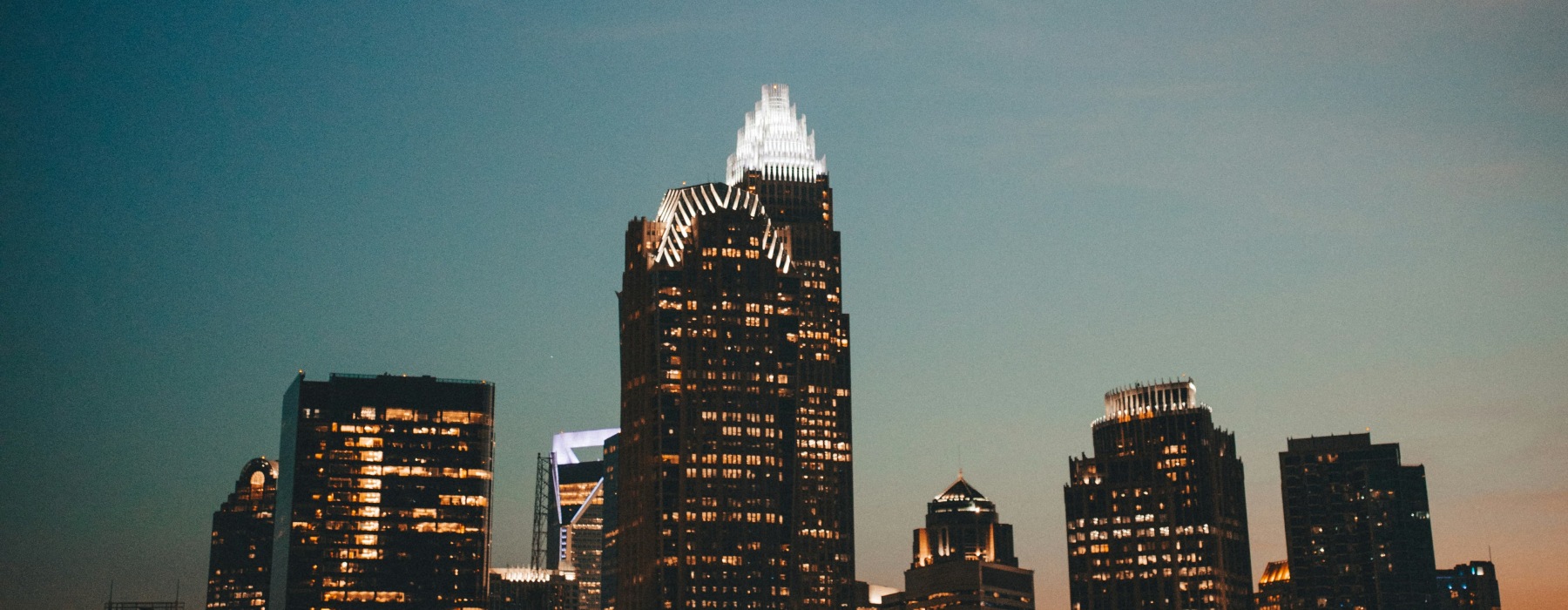 a city skyline at night